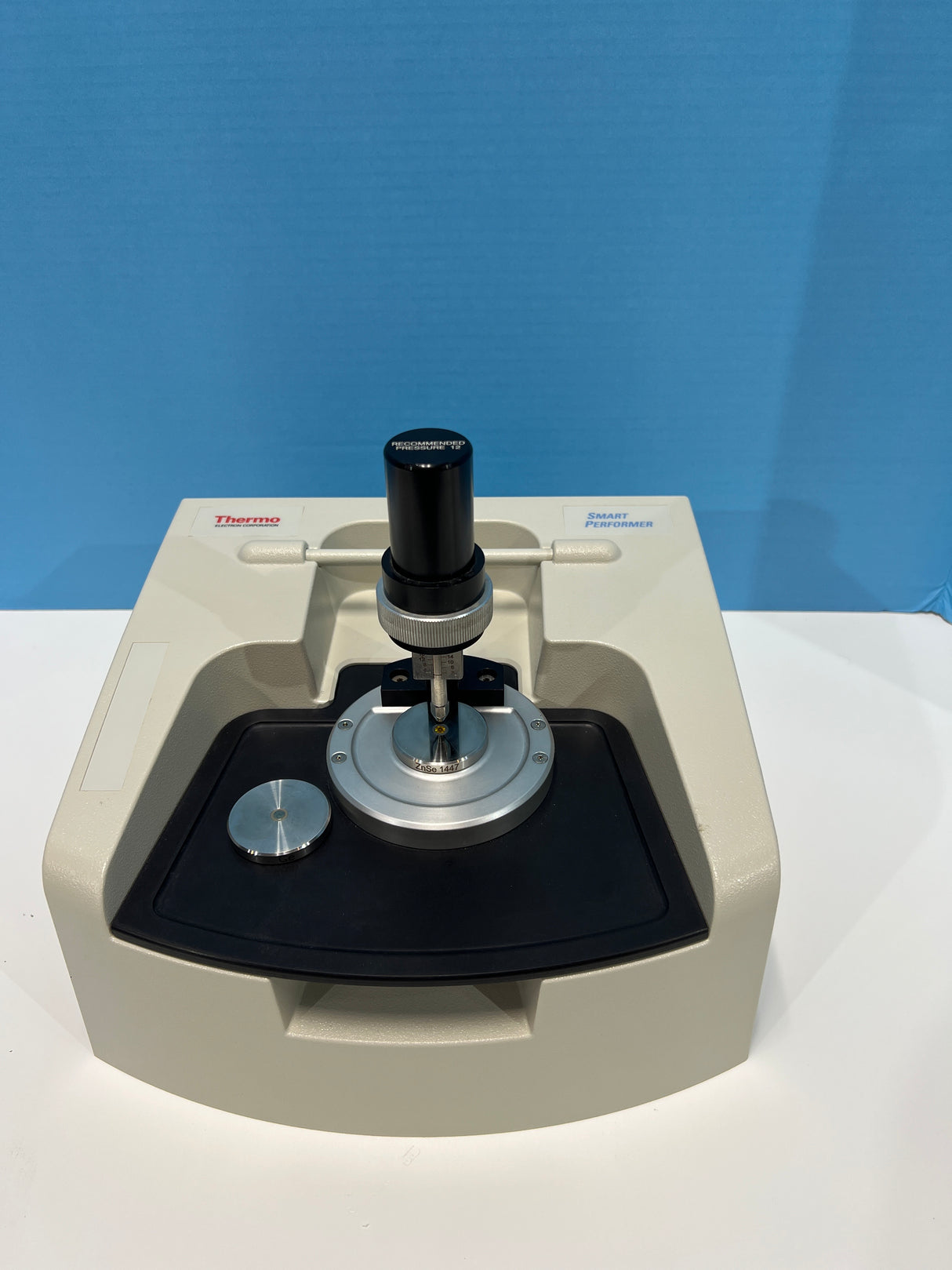 (840-168600) Thermo Smart Performer ATR, Overview