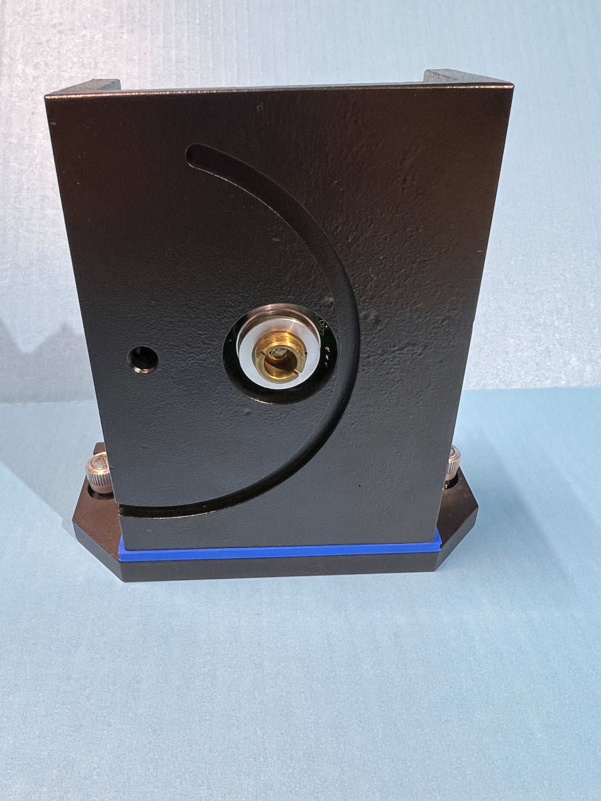 840-073600   Extended Range InGaAs Detector for Near Infrared applications.   InGaAs detector has extended range from 12,000 - 6000 cm-1 (830-1660 nm).