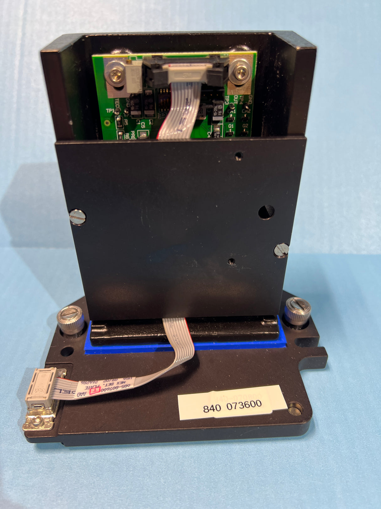 840-073600   Extended Range InGaAs Detector for Near Infrared applications.   InGaAs detector has extended range from 12,000 - 6000 cm-1 (830-1660 nm).