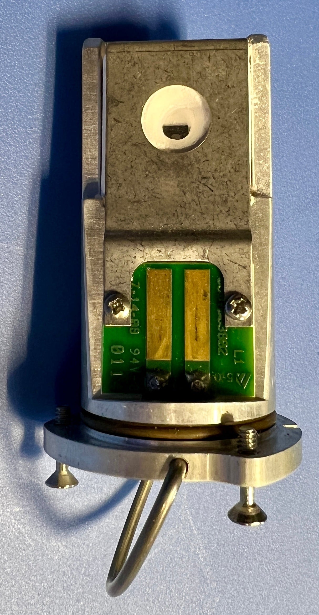 (714-059100) Thermo IS5 IR source, Detail