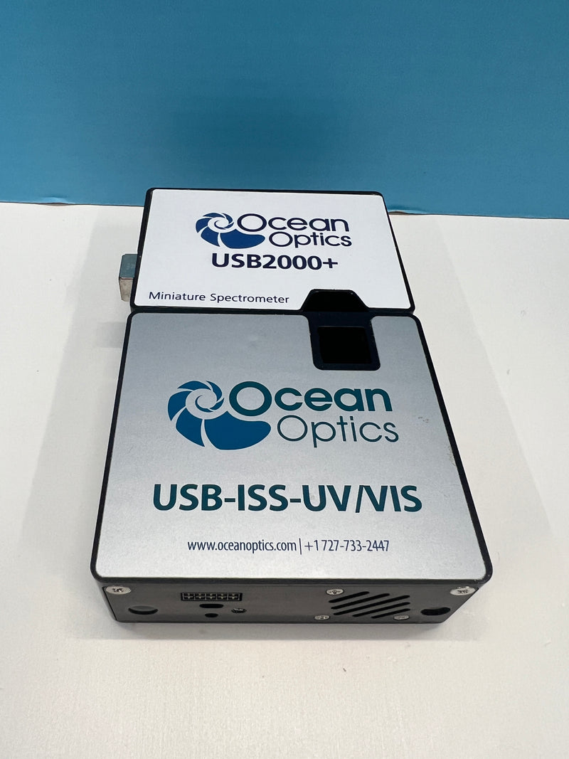 Ocean Optics (Ocean Insight) USB2000+ with USB-ISS-UV-VIS Integrated Light Source - Cuvette Holder