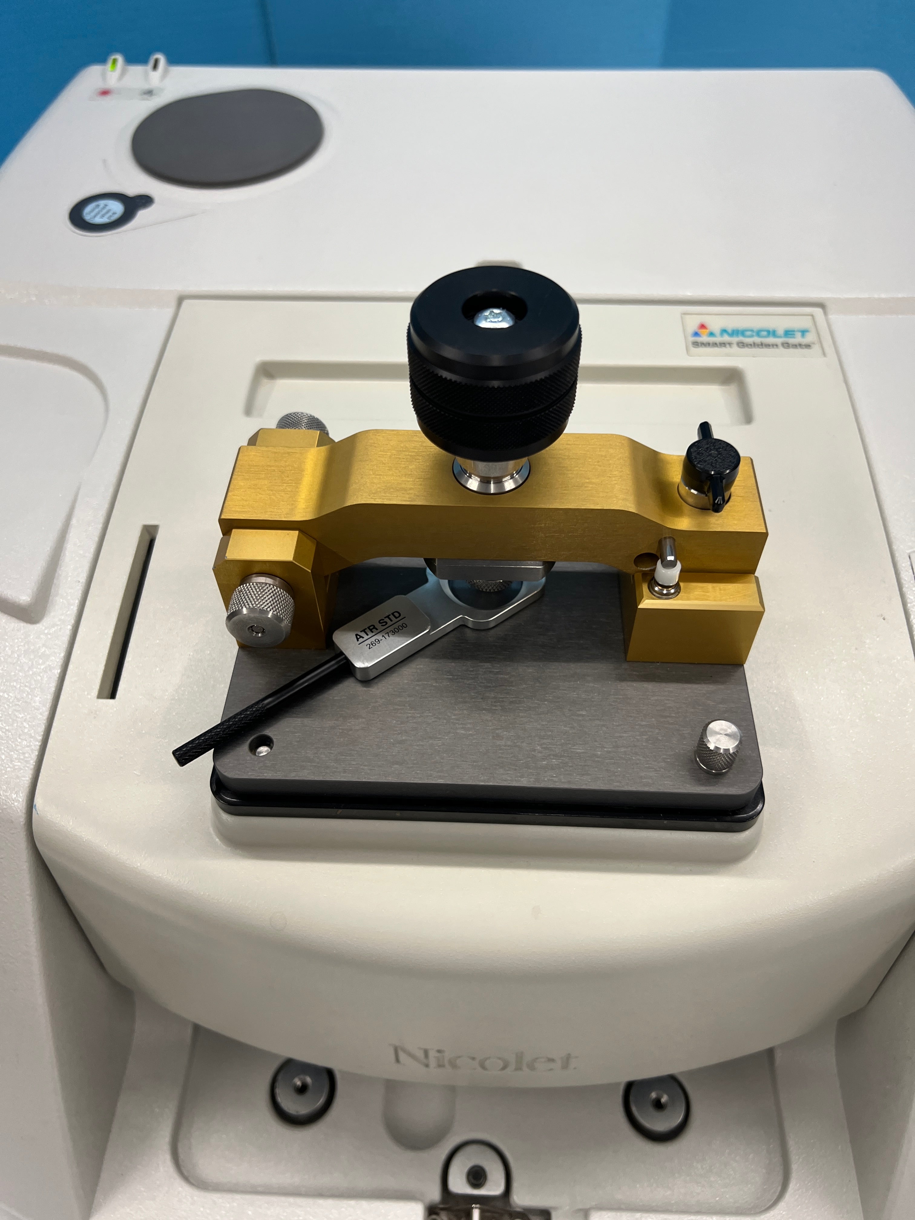 A380DATR) Thermo Nicolet FTIR Avatar 380 with Diamond ATR – White